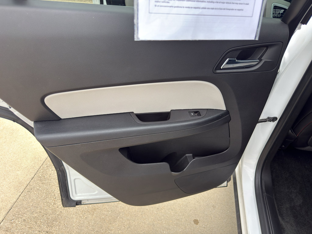 Used 2017 GMC Terrain SLT FWD image 14