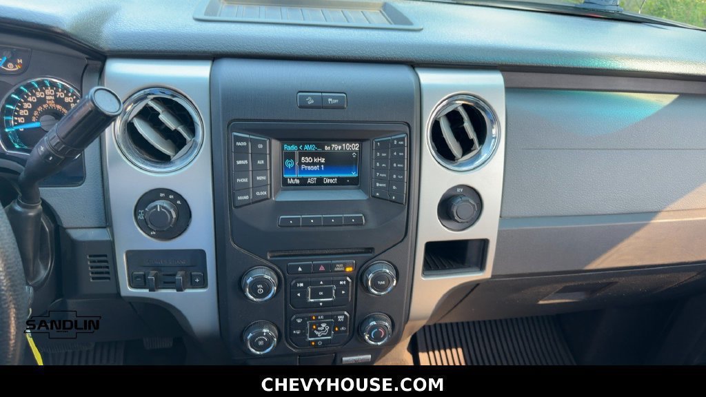 Used 2014 Ford F150 XLT w/ Equipment Group 302A Luxury AWD/4WD image 18