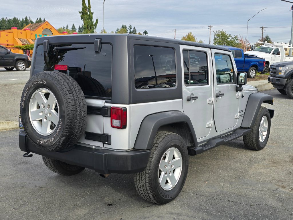 Used 2011 Jeep Wrangler Unlimited Sport AWD/4WD image 7