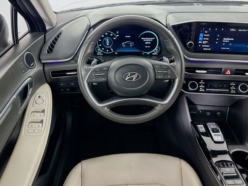 Used 2023 Hyundai Sonata Limited image 16