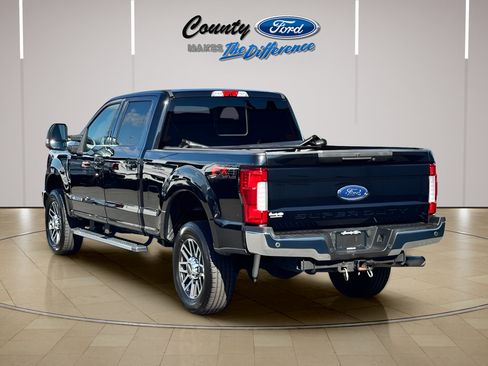 Used 2019 Ford F250 Lariat w/ Lariat Ultimate Package AWD/4WD image 26