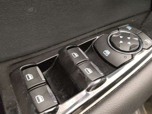 Used 2019 Ford Edge SEL w/ Equipment Group 201A FWD image 27