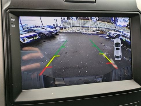 Used 2013 Ford F150 XLT w/ Mid Equipment Group image 19