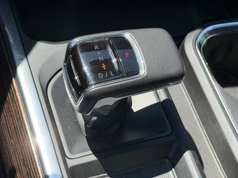 Used 2022 GMC Sierra 1500 Elevation w/ Elevation Premium Package AWD/4WD image 20