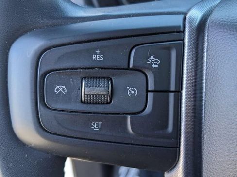 Used 2023 GMC Yukon SLE w/ Gmc Pro Safety Plus Package AWD/4WD image 19
