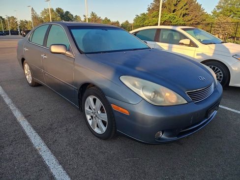 Used 2005 Lexus ES 330 FWD image 2