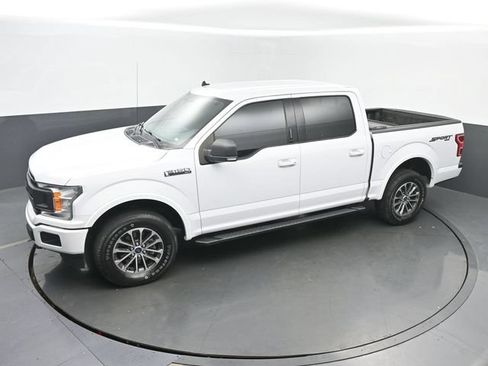 Used 2020 Ford F150 XLT w/ Equipment Group 302A Luxury AWD/4WD image 37