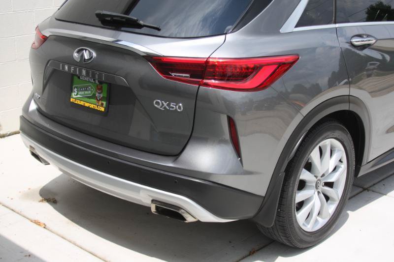 Used 2019 INFINITI QX50 Essential w/ Premium Heat Package AWD/4WD image 8