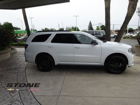 Used 2017 Dodge Durango GT w/ Premium Group RWD image 9