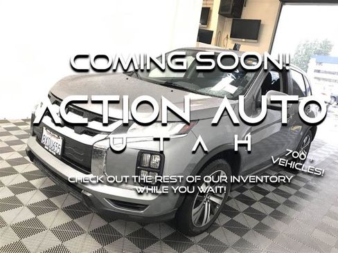 Used 2021 Mitsubishi Outlander Sport ES image 1