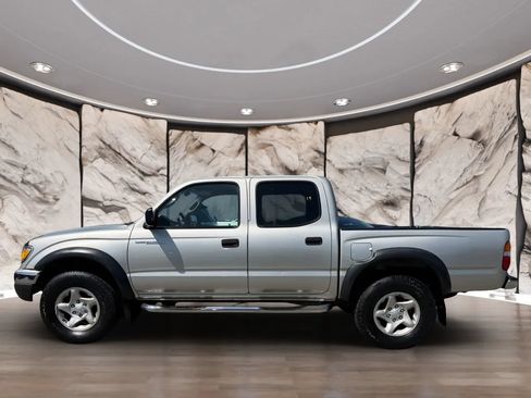 Used 2003 Toyota Tacoma PreRunner RWD image 5