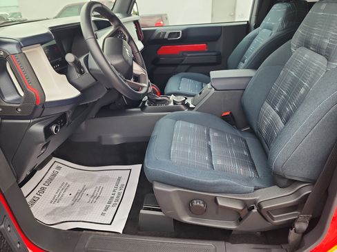 Used 2024 Ford Bronco Heritage Edition image 16