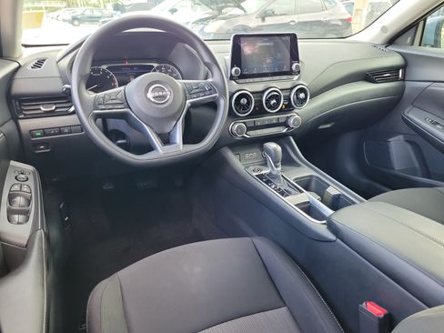 Certified 2025 Nissan Sentra SV FWD image 15