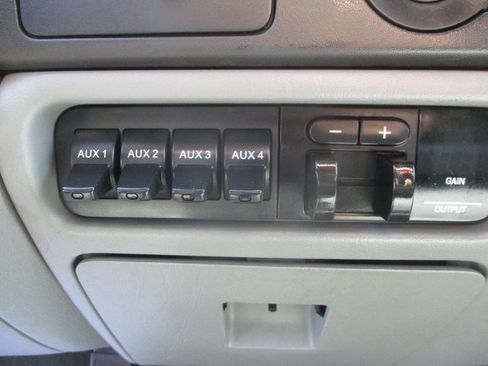 Used 2006 Ford F250 Lariat image 13