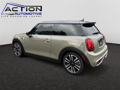 Used 2019 MINI Cooper S w/ Premium Package image 3