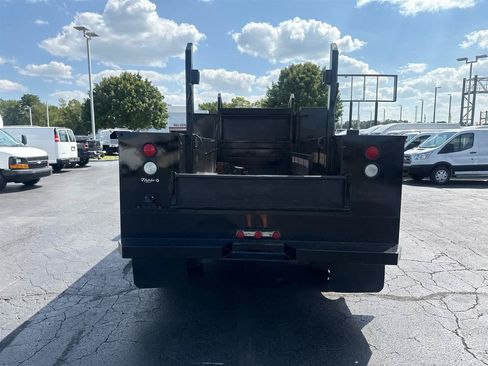 Used 2018 RAM 5500 Tradesman w/ Power & Remote Entry Group RWD image 7