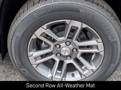 New 2026 GMC Terrain Elevation w/ Technology Package II FWD image 11