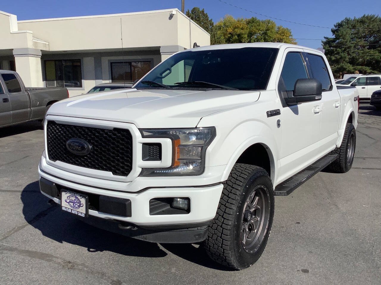 Used 2020 Ford F150 XLT w/ Equipment Group 302A Luxury AWD/4WD image 4