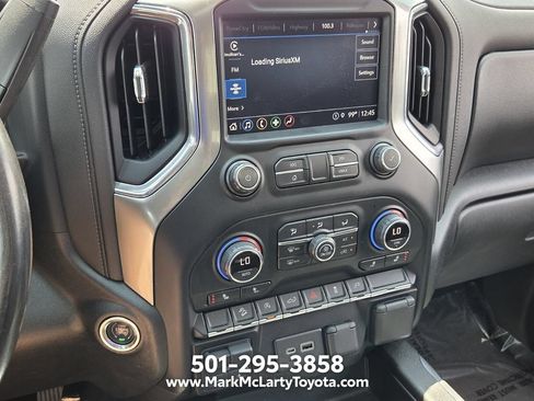 Used 2021 Chevrolet Silverado 1500 RST w/ Convenience Package II AWD/4WD image 17