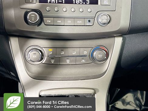 Used 2013 Nissan Sentra S image 9