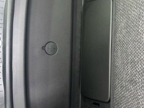 New 2026 Jeep Grand Cherokee L Laredo w/ MOPAR Finishing Package image 23