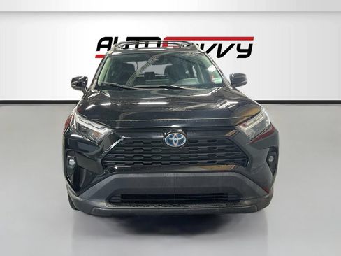 Used 2023 Toyota RAV4 AWD Hybrid image 2