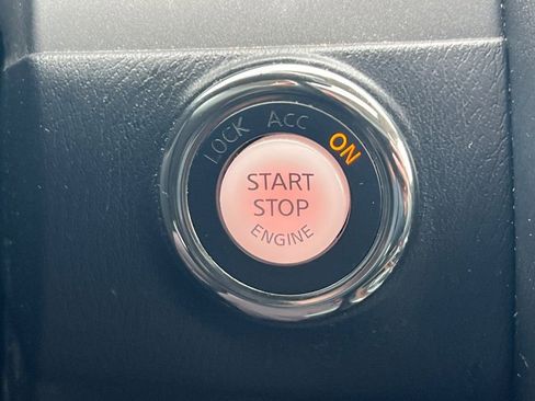 Used 2019 Nissan Armada SL w/ Premium Package image 21