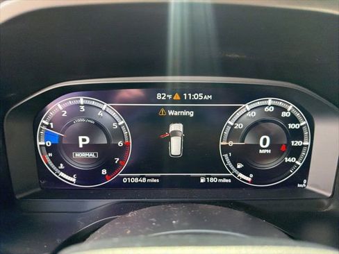 Used 2024 Mitsubishi Outlander SEL AWD/4WD image 25