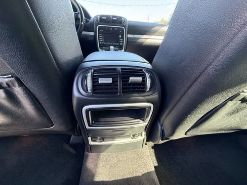 Used 2009 Porsche Cayenne GTS image 23