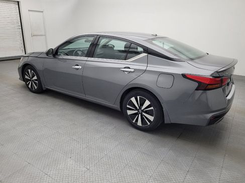 Used 2021 Nissan Altima 2.5 SL FWD image 3