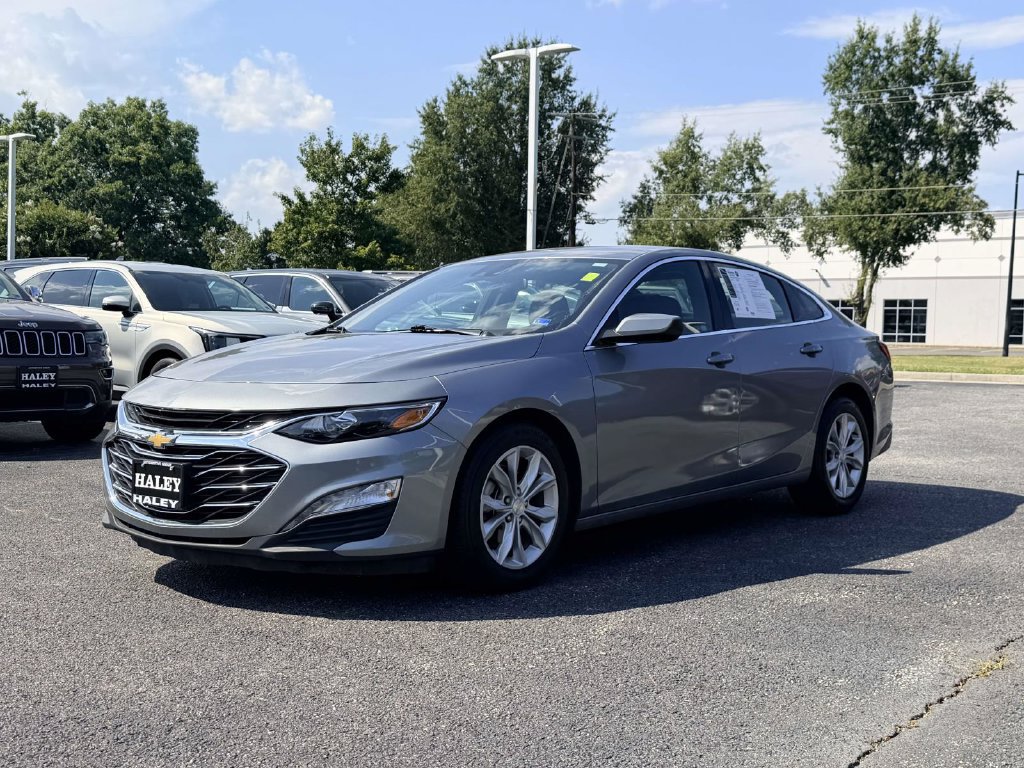 Used 2025 Chevrolet Malibu LT FWD image 5