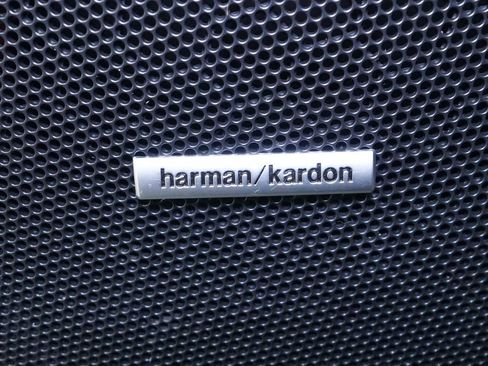 Used 2023 Subaru Forester Touring w/ Popular Package #2 image 19