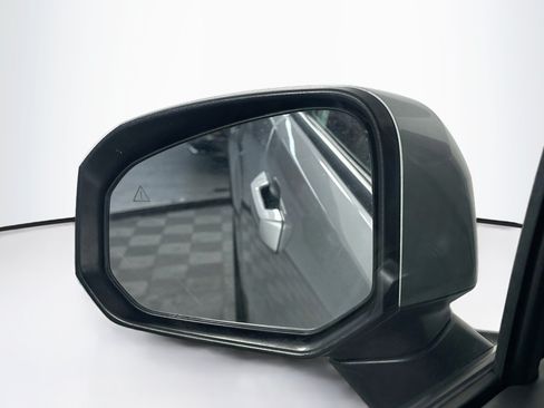 Used 2025 Hyundai Santa Fe SEL FWD image 16