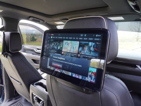 Used 2026 GMC Yukon XL Elevation w/ Elevation Premium Package image 36