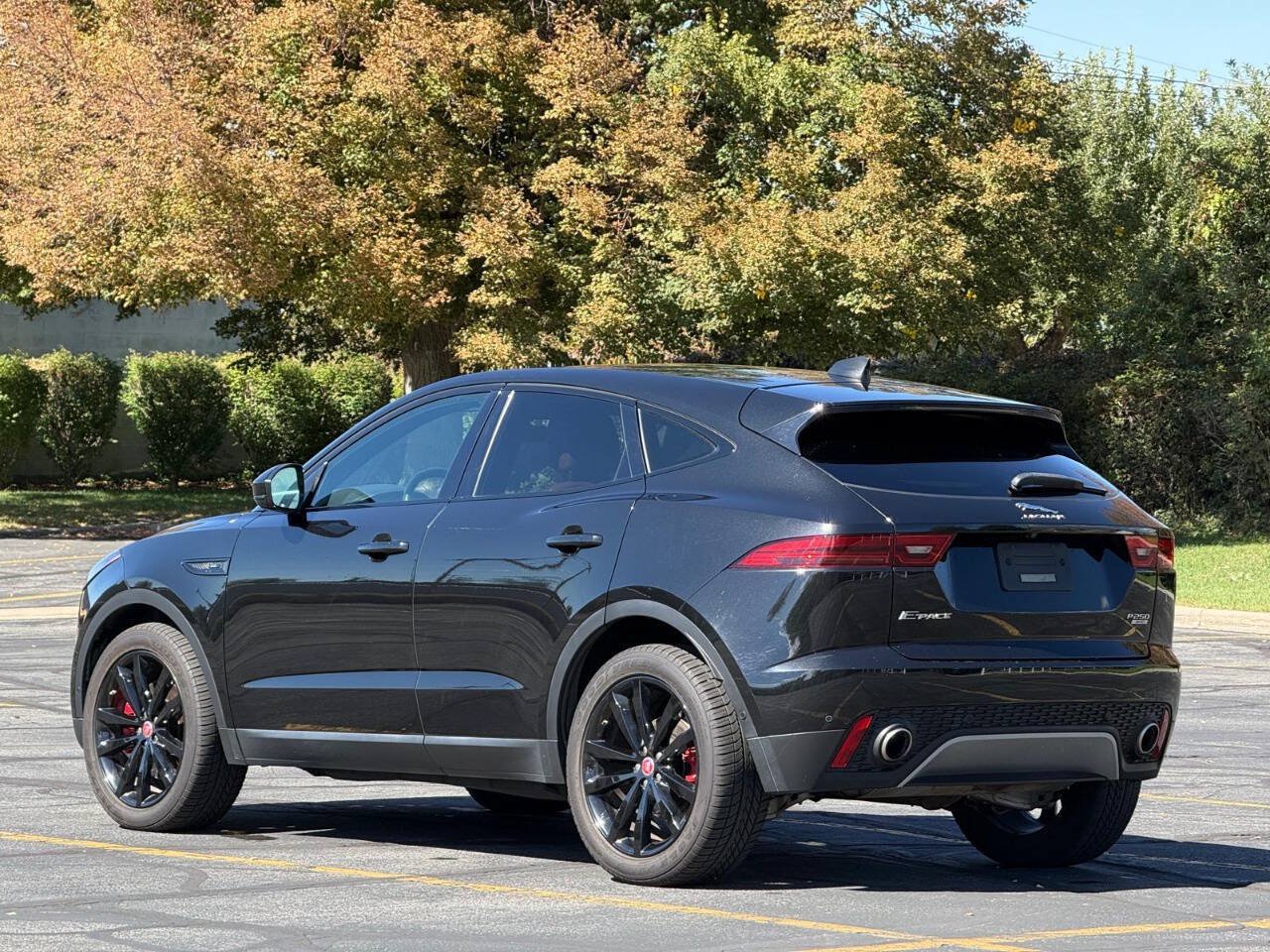 Used 2020 Jaguar E-PACE SE AWD/4WD image 3