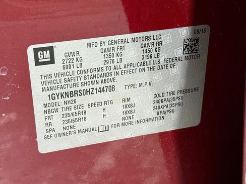 Used 2017 Cadillac XT5 Luxury w/ Driver Awareness Package image 19