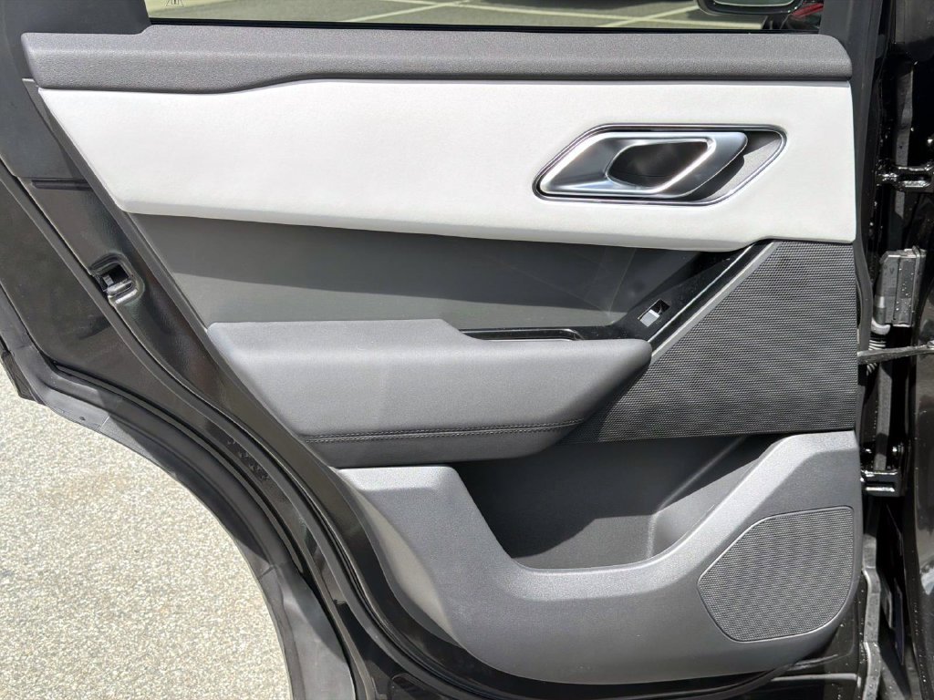 New 2026 Land Rover Range Rover Velar S AWD/4WD image 11