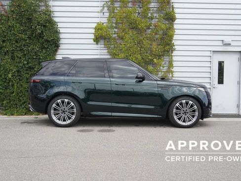 Used 2026 Land Rover Range Rover Sport Dynamic SE AWD/4WD image 7