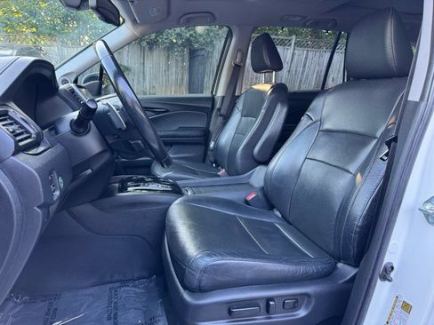 Used 2016 Honda Pilot Elite image 18