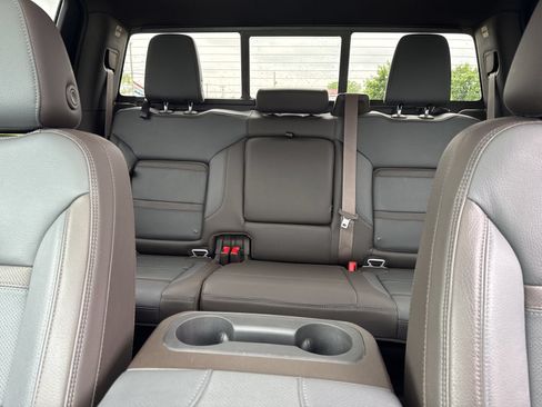 Used 2023 GMC Sierra 2500 Denali AWD/4WD image 27