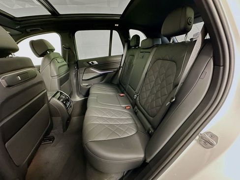 Used 2024 BMW X5 xDrive40i image 26