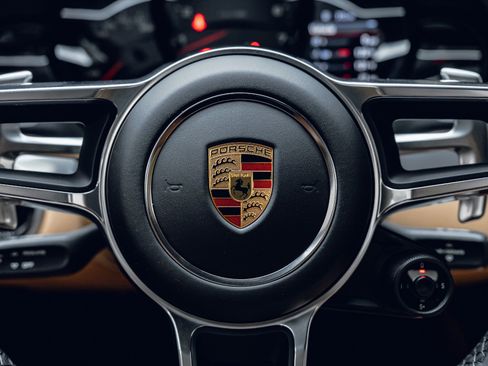 Used 2019 Porsche 911 Targa 4S AWD/4WD image 40