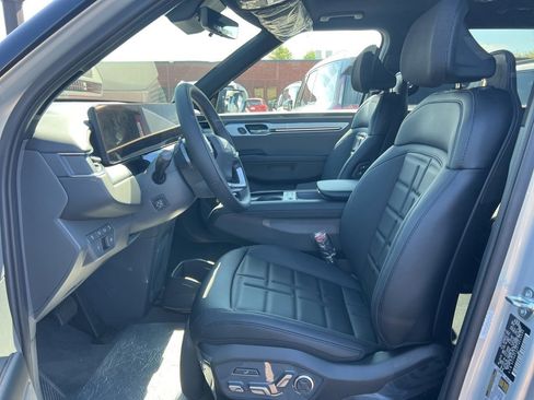 New 2026 Kia EV9 Land w/ Nightfall Edition Package image 8