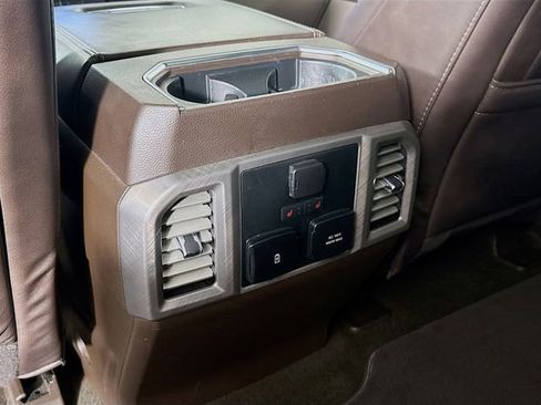 Used 2019 Ford F150 Limited w/ Trailer Tow Package image 31