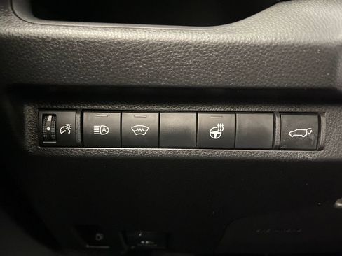 Certified 2023 Toyota RAV4 XLE Premium AWD/4WD image 28