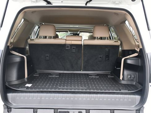 Certified 2023 Toyota 4Runner SR5 Premium image 18