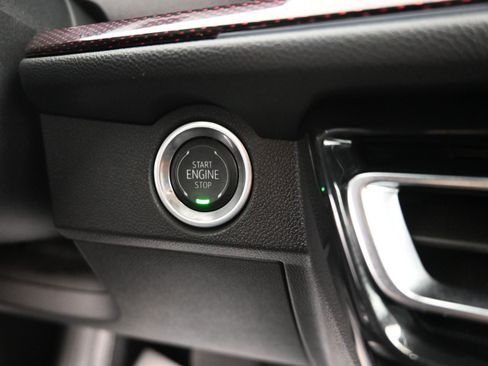 Used 2024 Chevrolet Traverse Z71 AWD/4WD image 15
