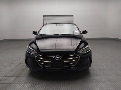 Used 2018 Hyundai Elantra Limited FWD image 14