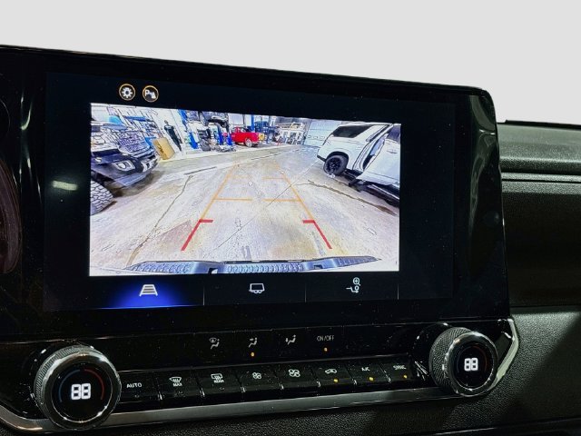 New 2026 Chevrolet Colorado Trail Boss AWD/4WD image 15