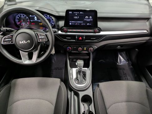 Certified 2022 Kia Forte LXS image 23
